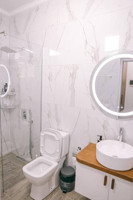 Cereni Guesthouse Berat Eksteriør billede