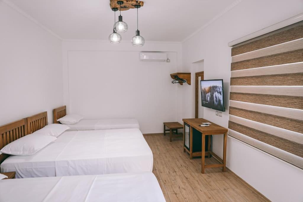 Cereni Guesthouse Berat Eksteriør billede