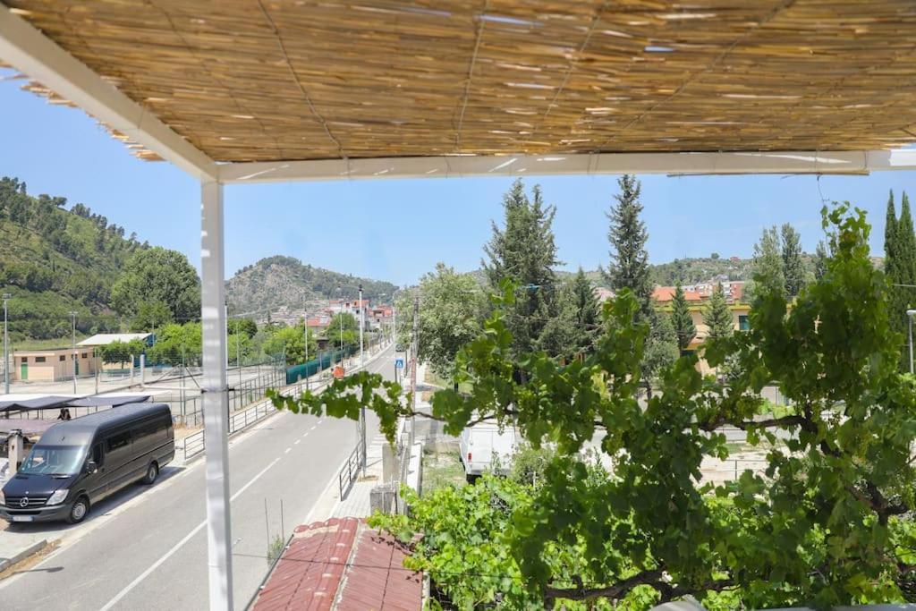Cereni Guesthouse Berat Eksteriør billede